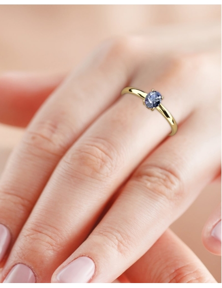 ANILLO OSIRIS DE ORO Y TOPACIO LONDON OVAL DE 5X4MM