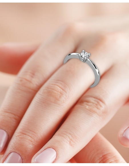 ANILLO MONTMARTRE DE ORO Y DIAMANTE DE 0,30 CT