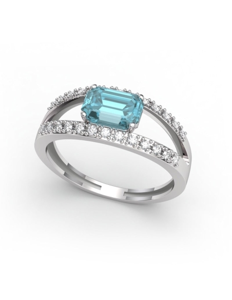 ANILLO LIGHT BLUE ORO DIAMANTES 0.33 CT Y AGUAMARINA