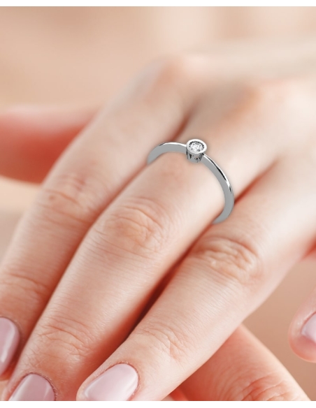 ANILLO CAMDEN DE ORO Y DIAMANTE DE 0,10 CT