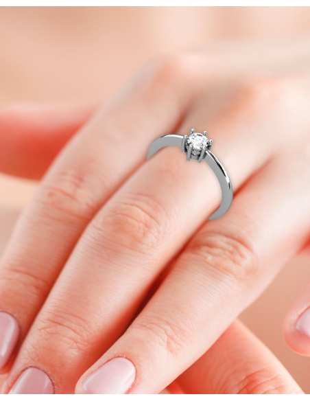 ANILLO MAYFAIR DE ORO Y DIAMANTE DE 0,40 CT